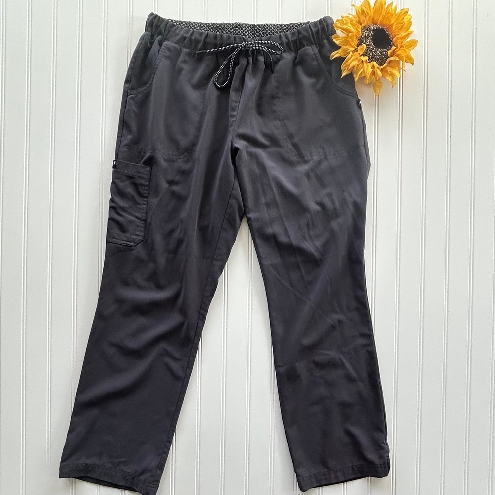 Beyond Scrubs Cargo Pants PM Dark Gray Good Petite Drawstring Medical Uniform